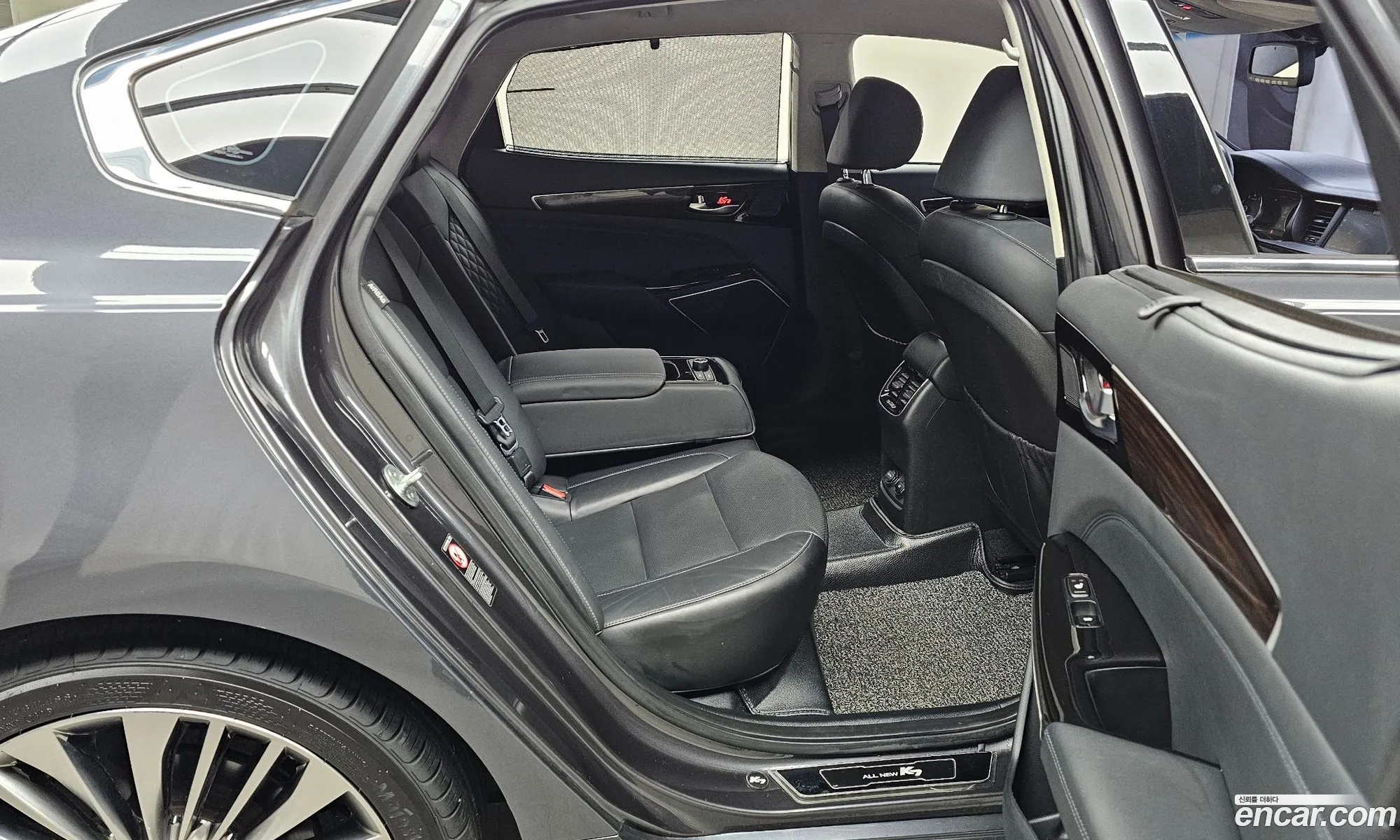 Kia K7 2018 KNALC411BJA119038 — 6