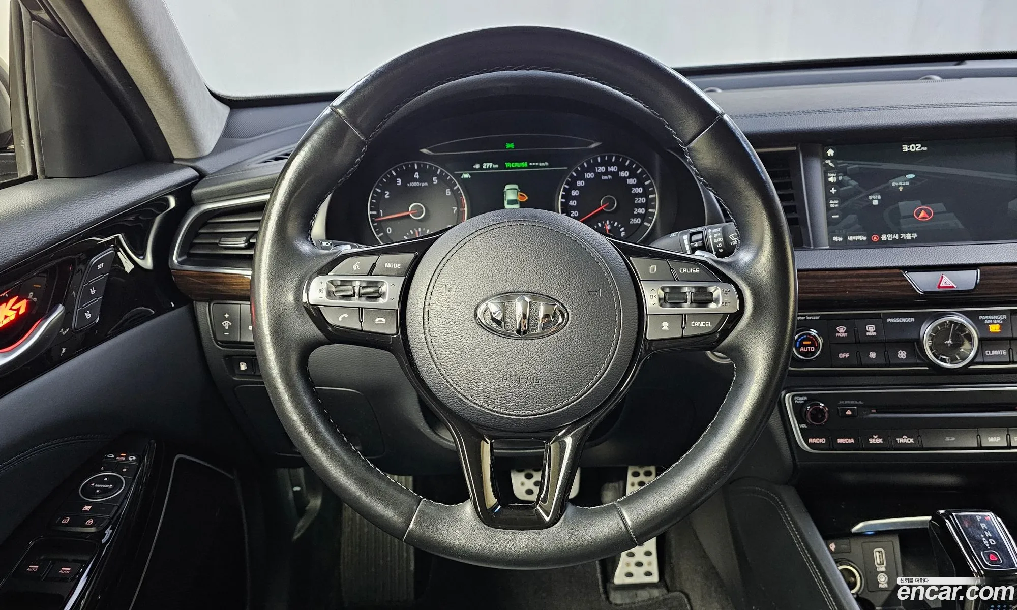 Kia K7 2018 KNALC411BJA119038 — 20