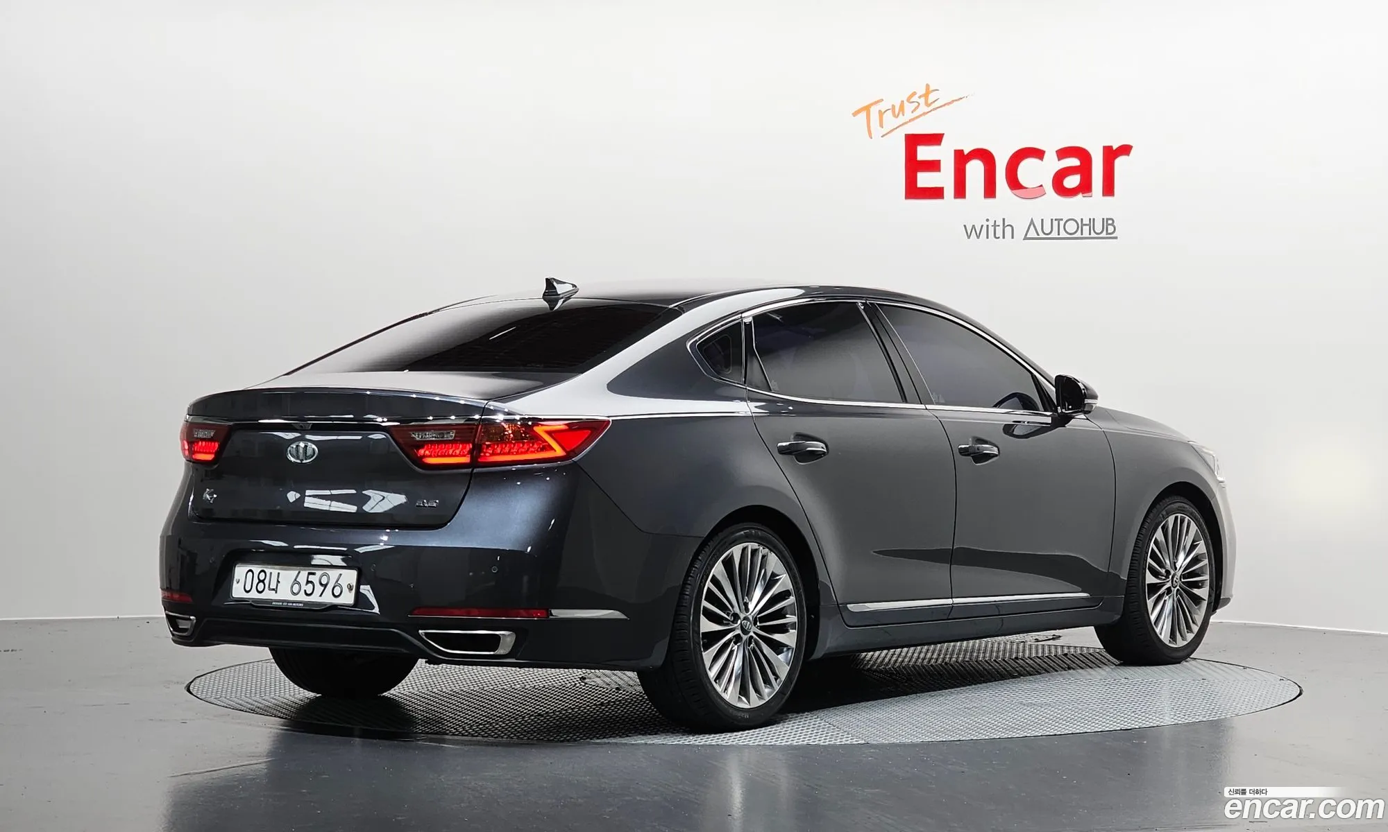 Kia K7 2018 KNALC411BJA119038 — 2