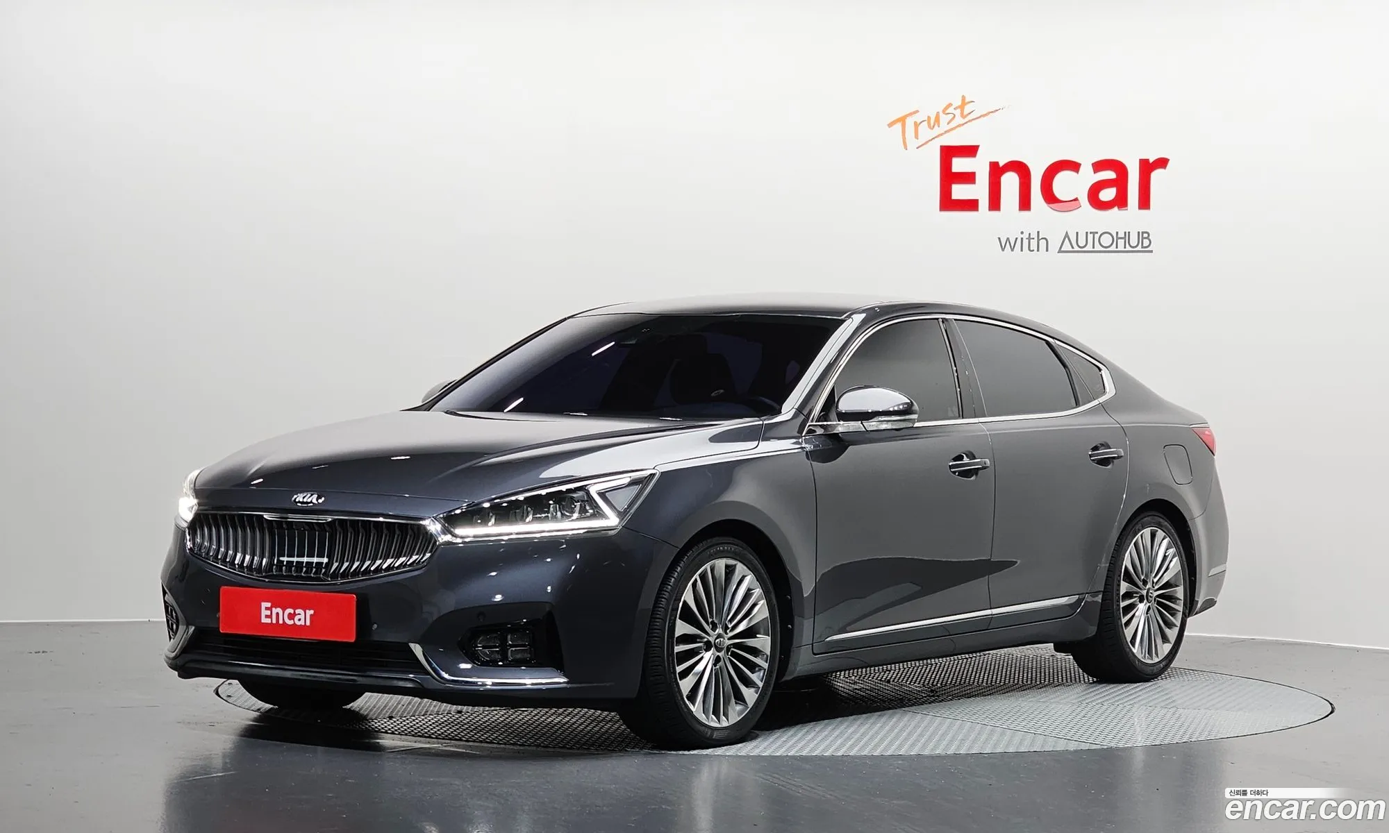Kia K7 2018 KNALC411BJA119038 — 4
