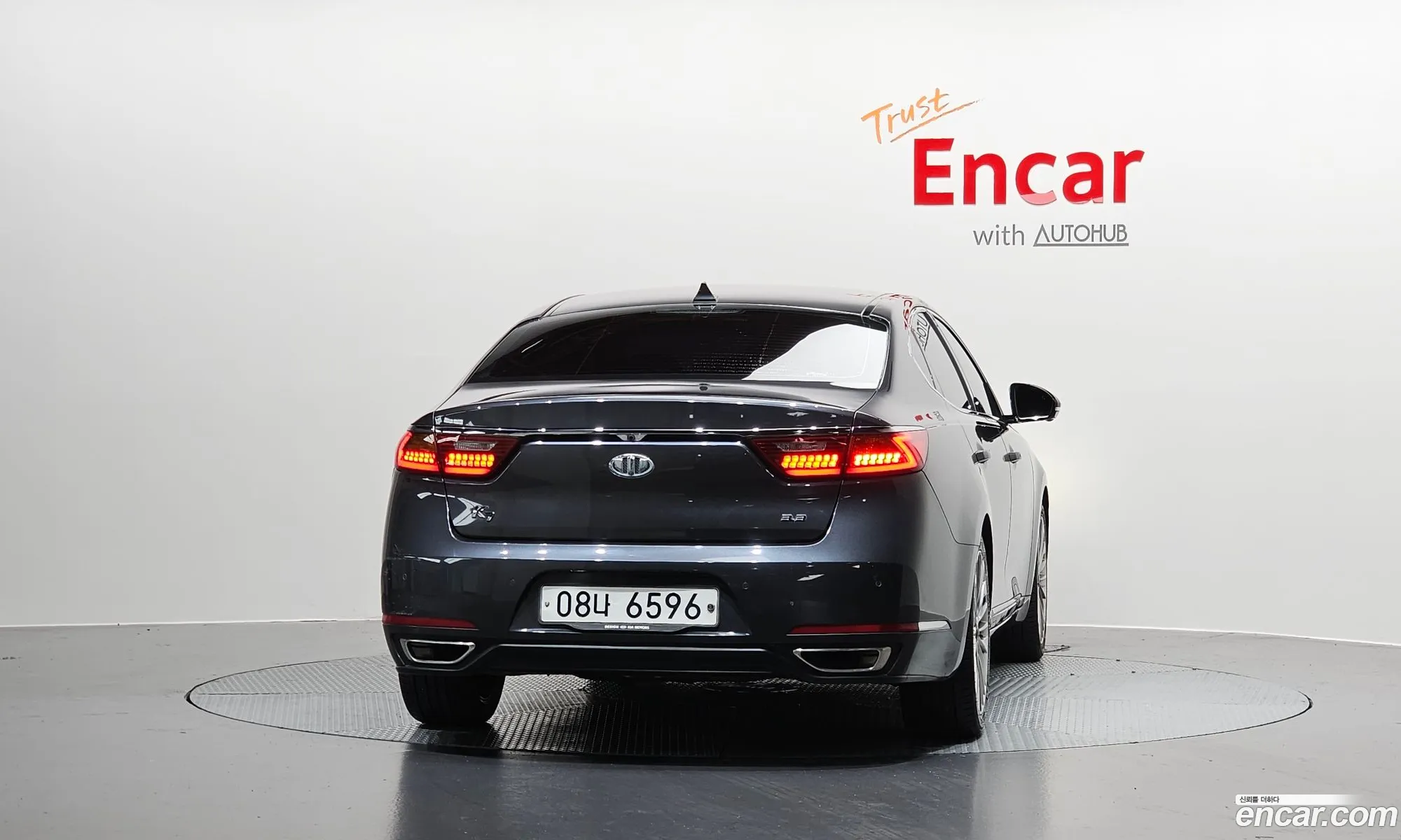 Kia K7 2018 KNALC411BJA119038 — 8