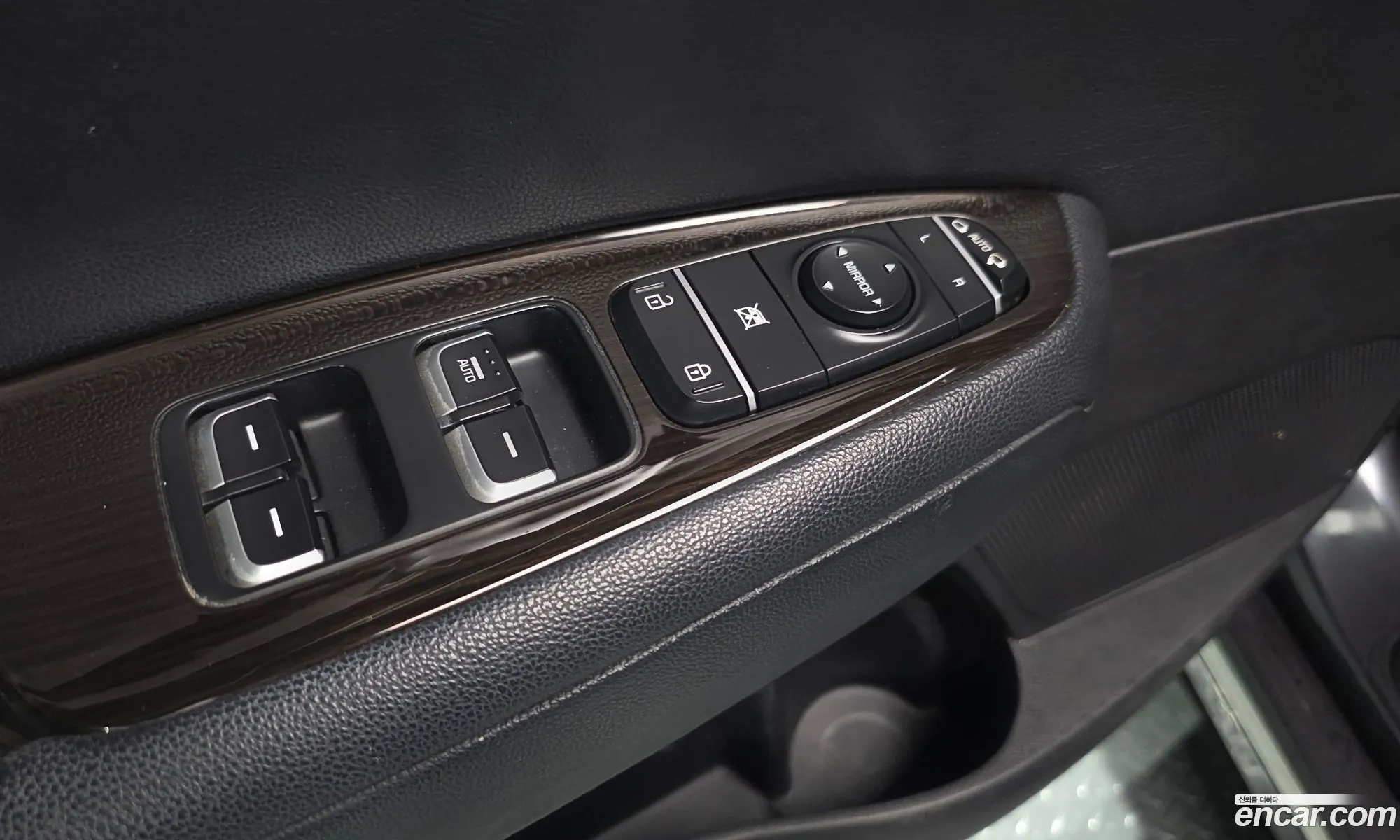 Kia K5 2015 KNAGX411BGA017799 — 19