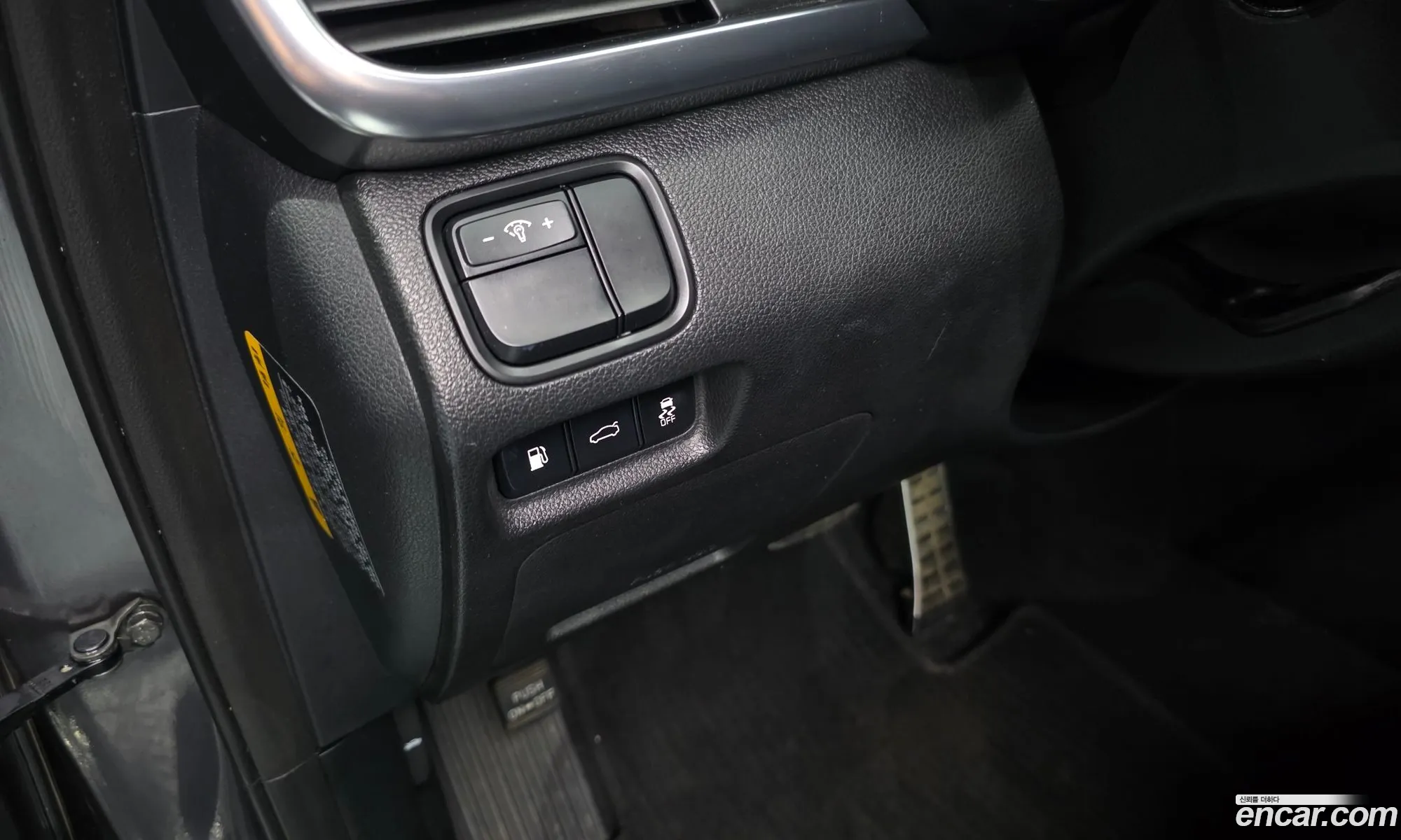 Kia K5 2015 KNAGX411BGA017799 — 9