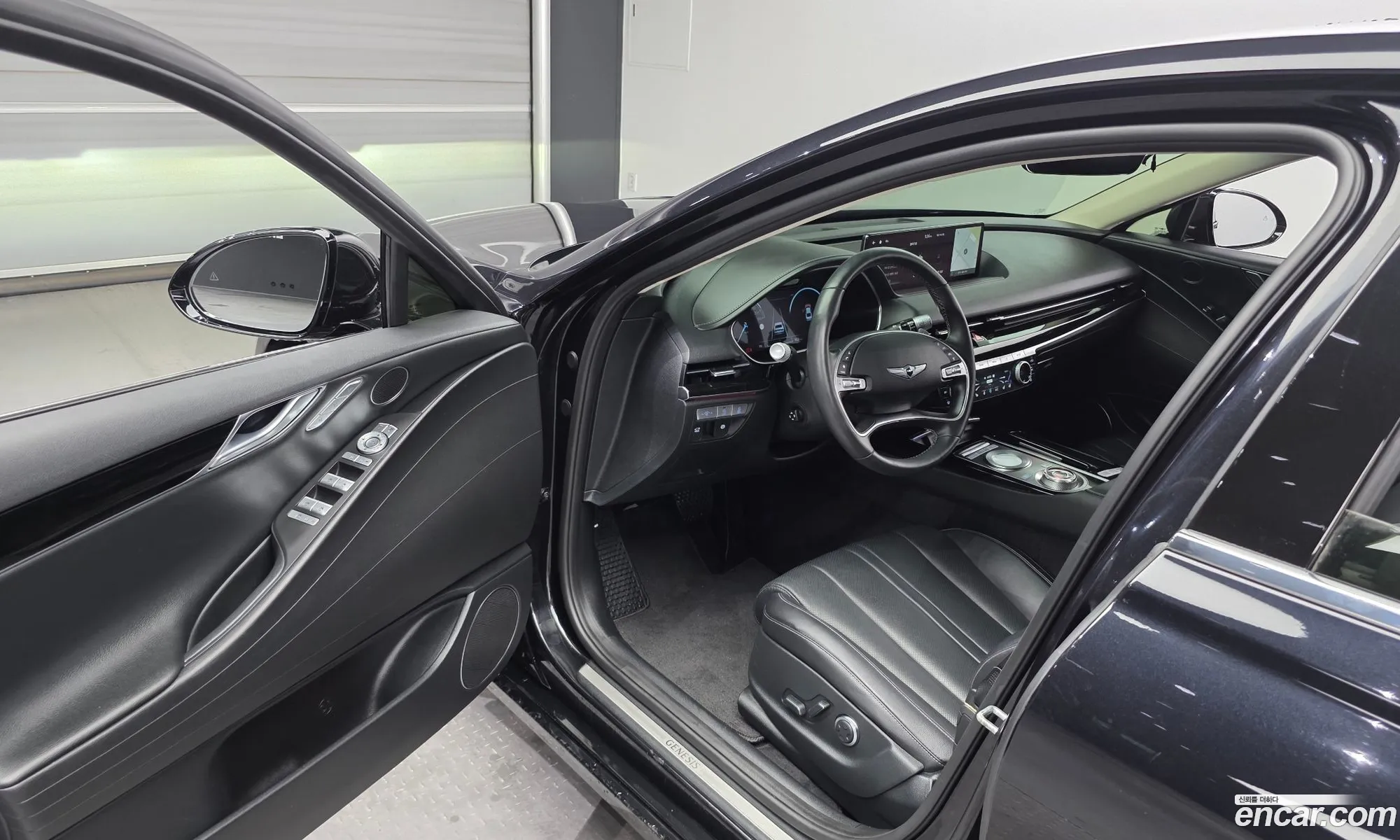 Genesis G80 2022 KMTGB41CDNU140663 — 17