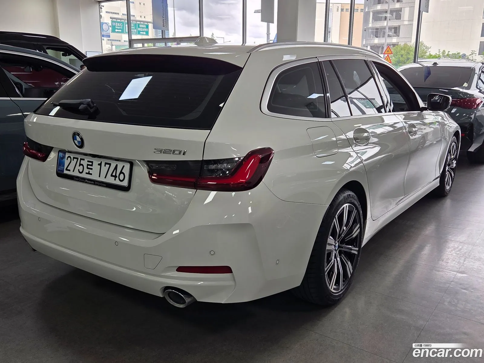 BMW 3 Series 2025 — 5