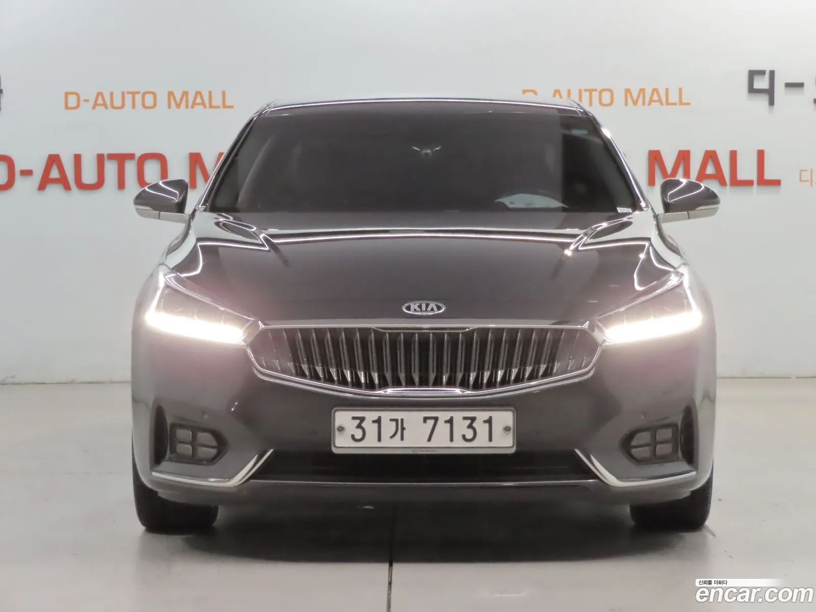 Kia K7 2017 — 9