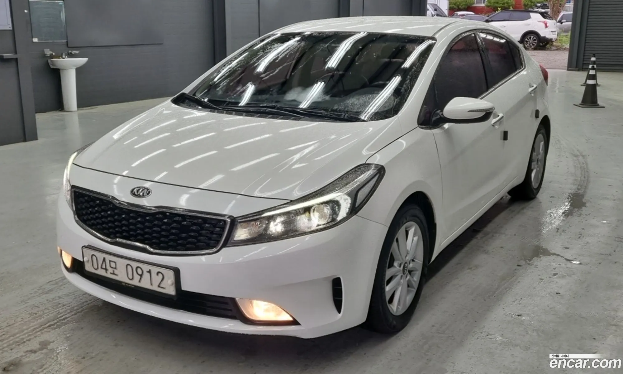 Kia K3 2016 — 3
