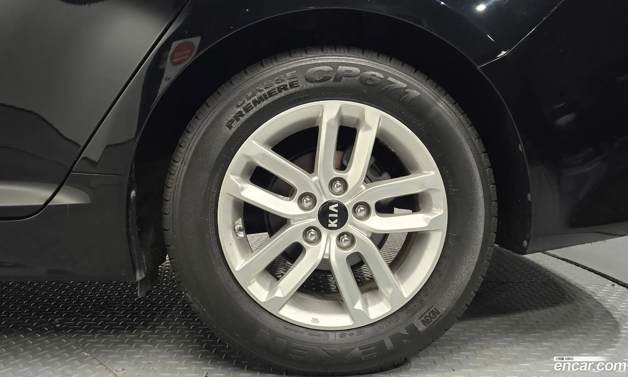 Kia K5 2014 — 26