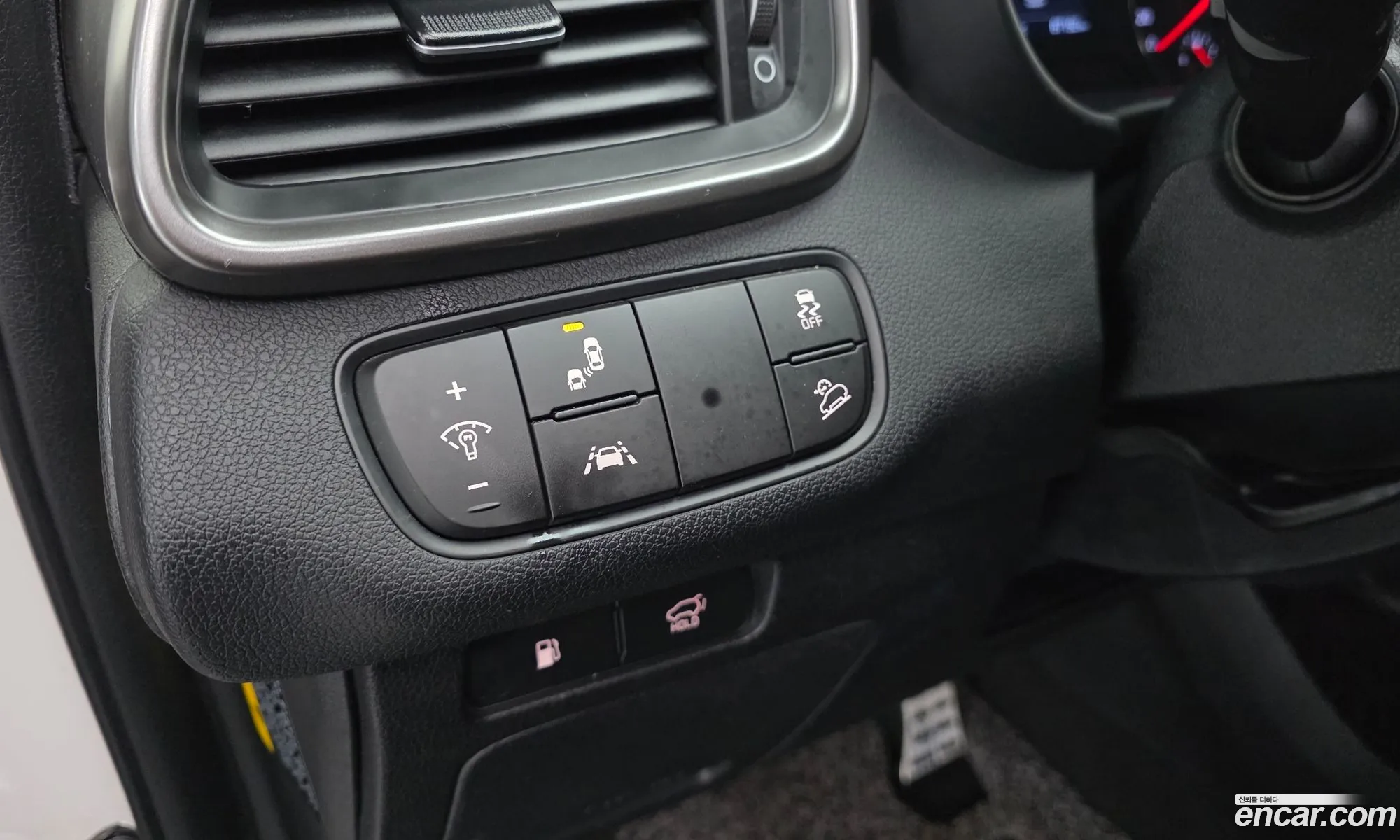 Kia Sorento 2019 KNAPH811BLA585500 — 6