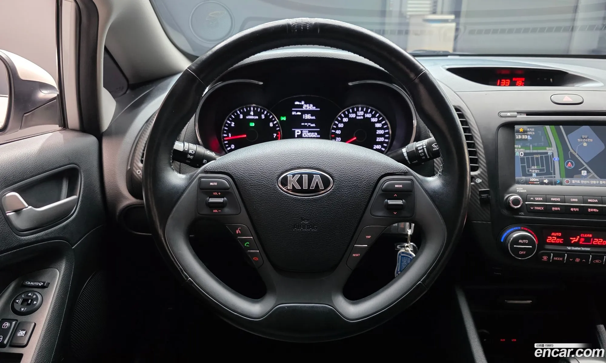 Kia K3 2012 KNAFK412BDA014958 — 11