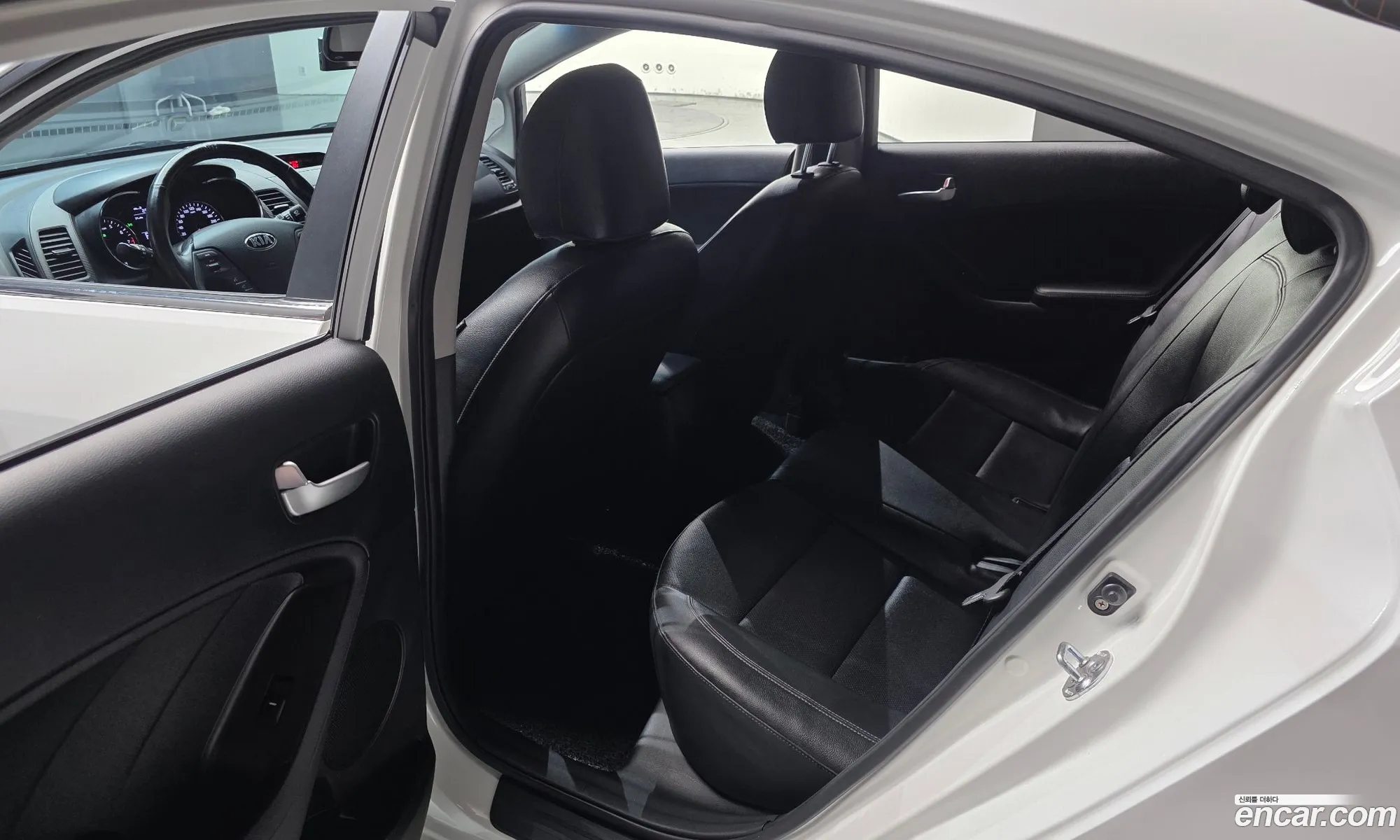 Kia K3 2012 KNAFK412BDA014958 — 19