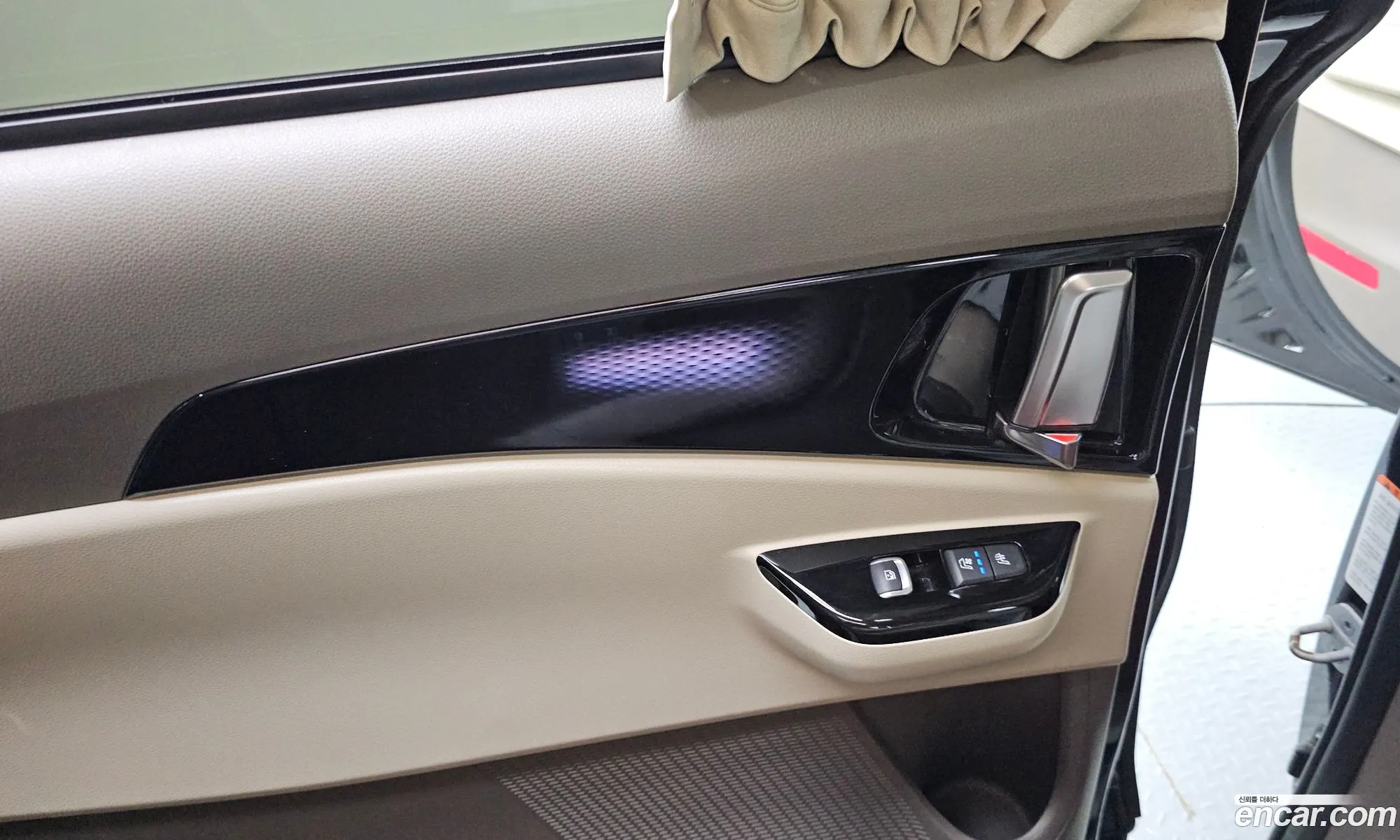 Kia Carnival 2022 KNANE813BPS194869 — 16