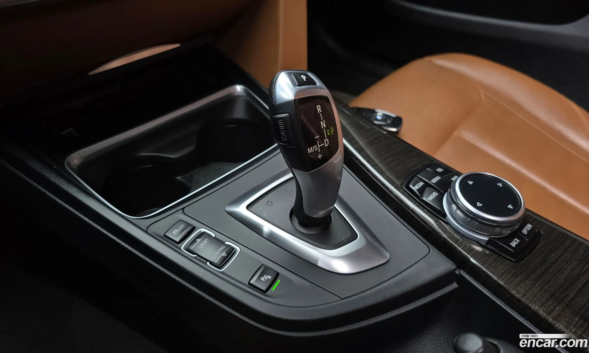 BMW 4 Series 2014 WBA4B5109FD328247 — 17