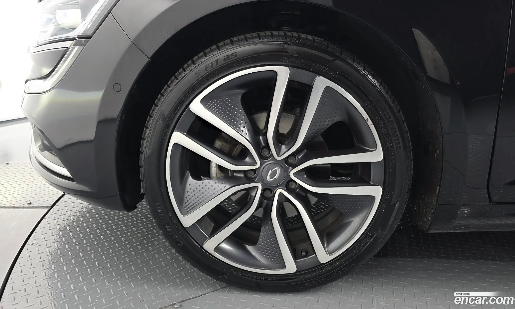 Renault Korea (Samsung) SM6 2019 KNMA4C2HMKP015700 — 3