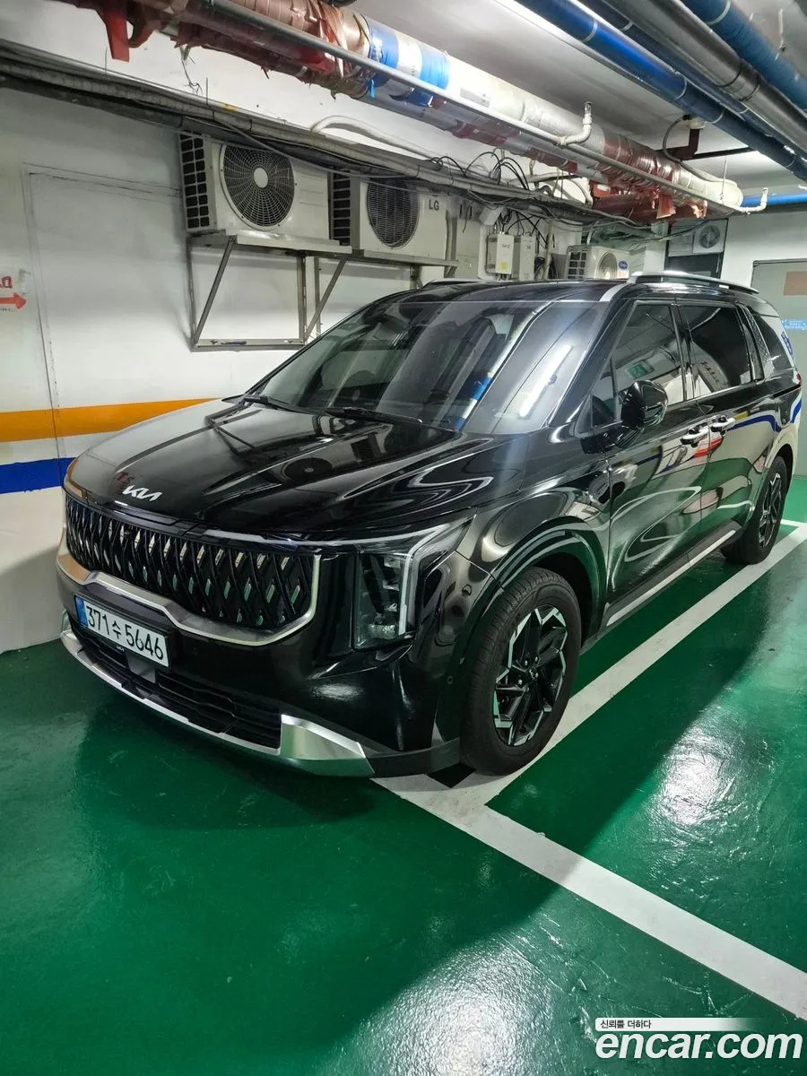 Kia Carnival 2024 — 10