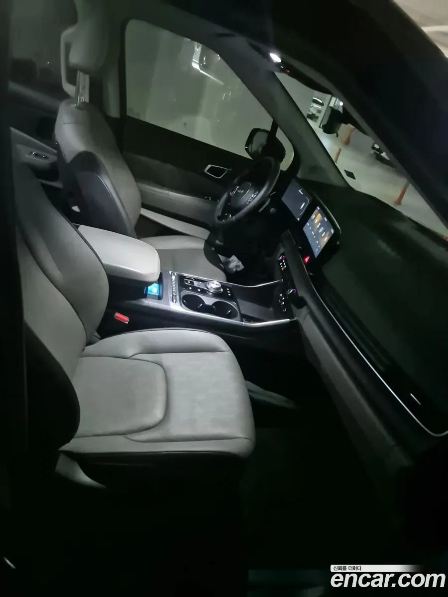 Kia Carnival 2024 — 7