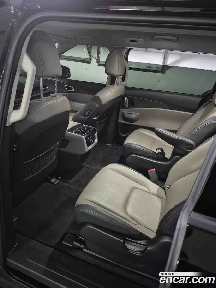 Kia Carnival 2024 — 13