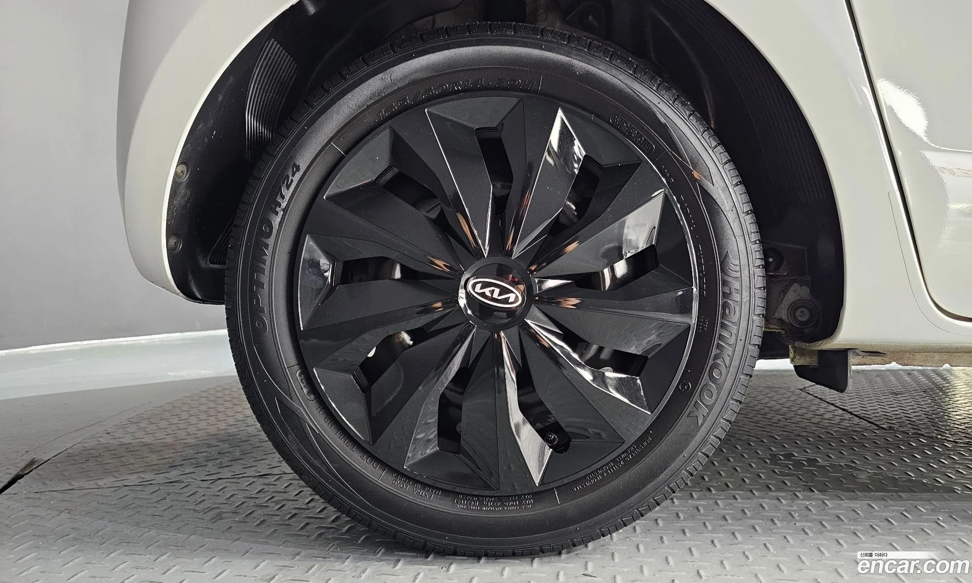 Kia Ray 2022 KNACF911BNT289054 — 30