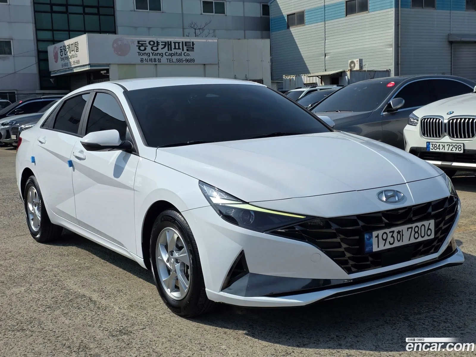 Hyundai Elantra 2022 — 14