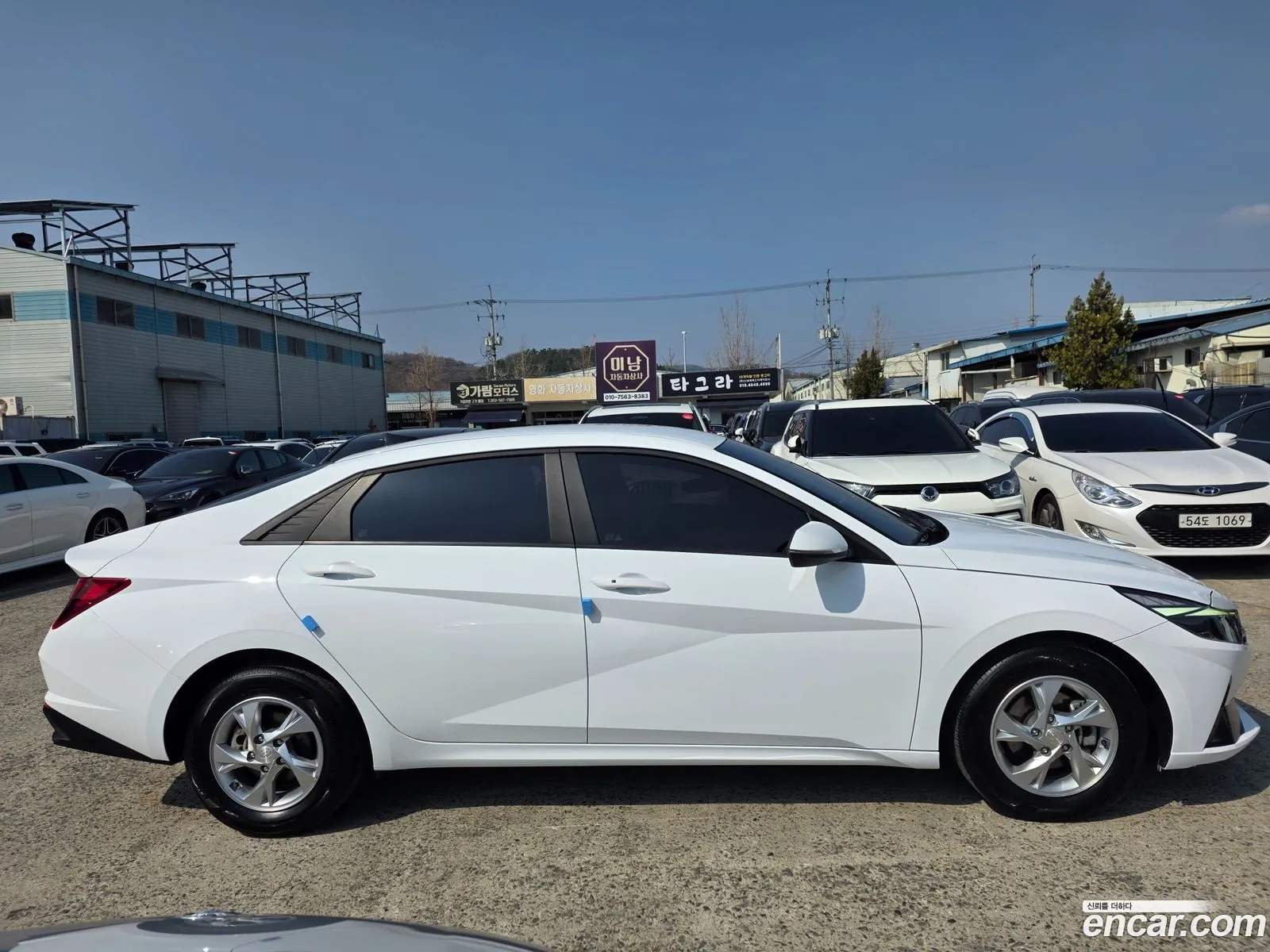 Hyundai Elantra 2022 — 15