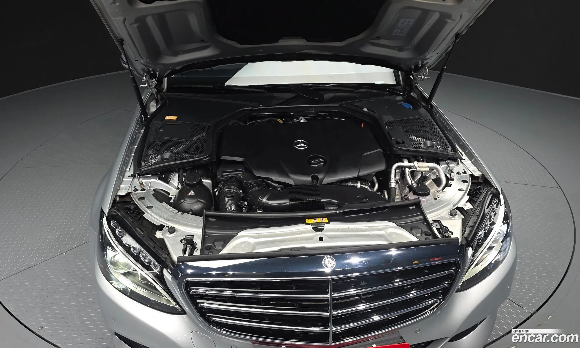 Mercedes-Benz C-Class W205 2016 — 19