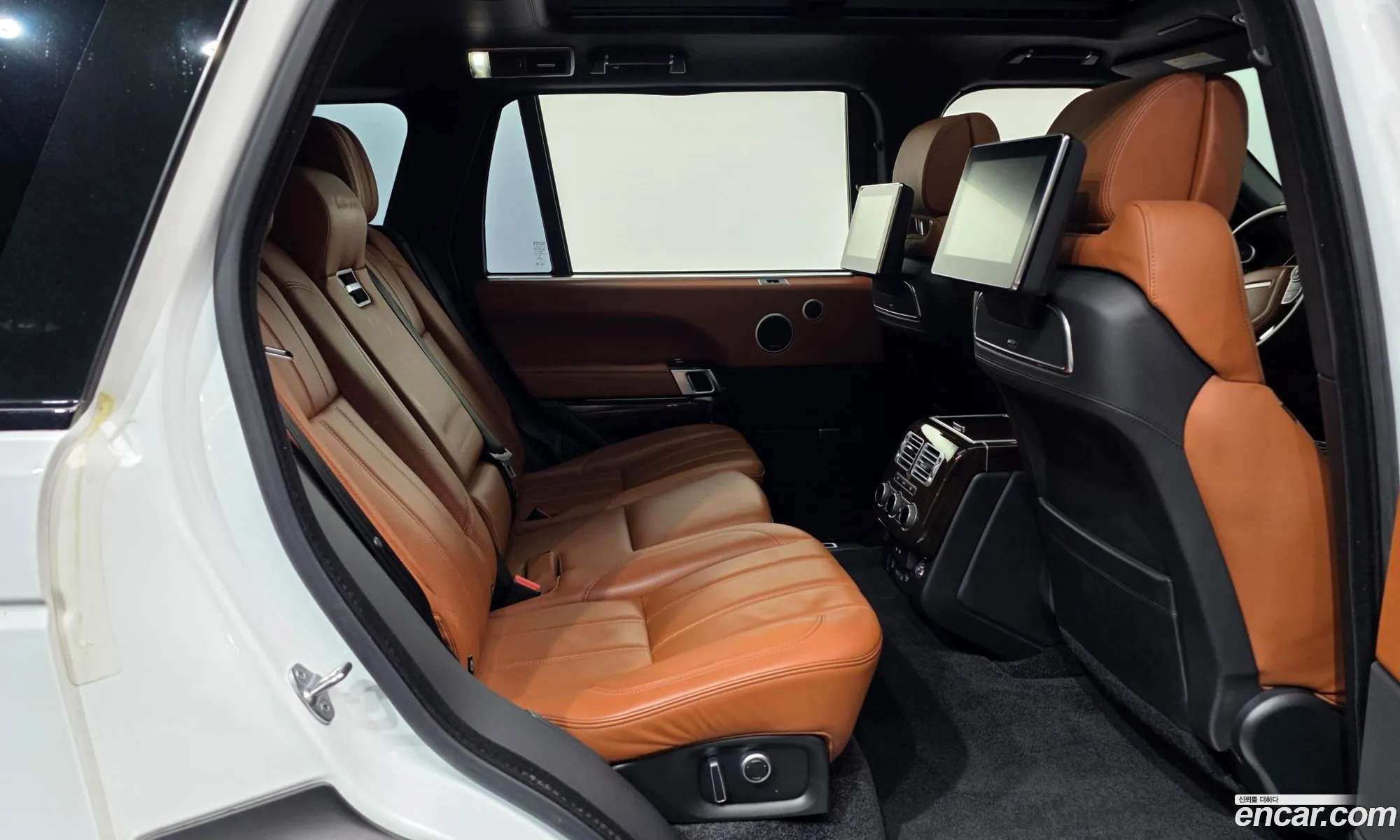Land Rover Range Rover 2017 — 30