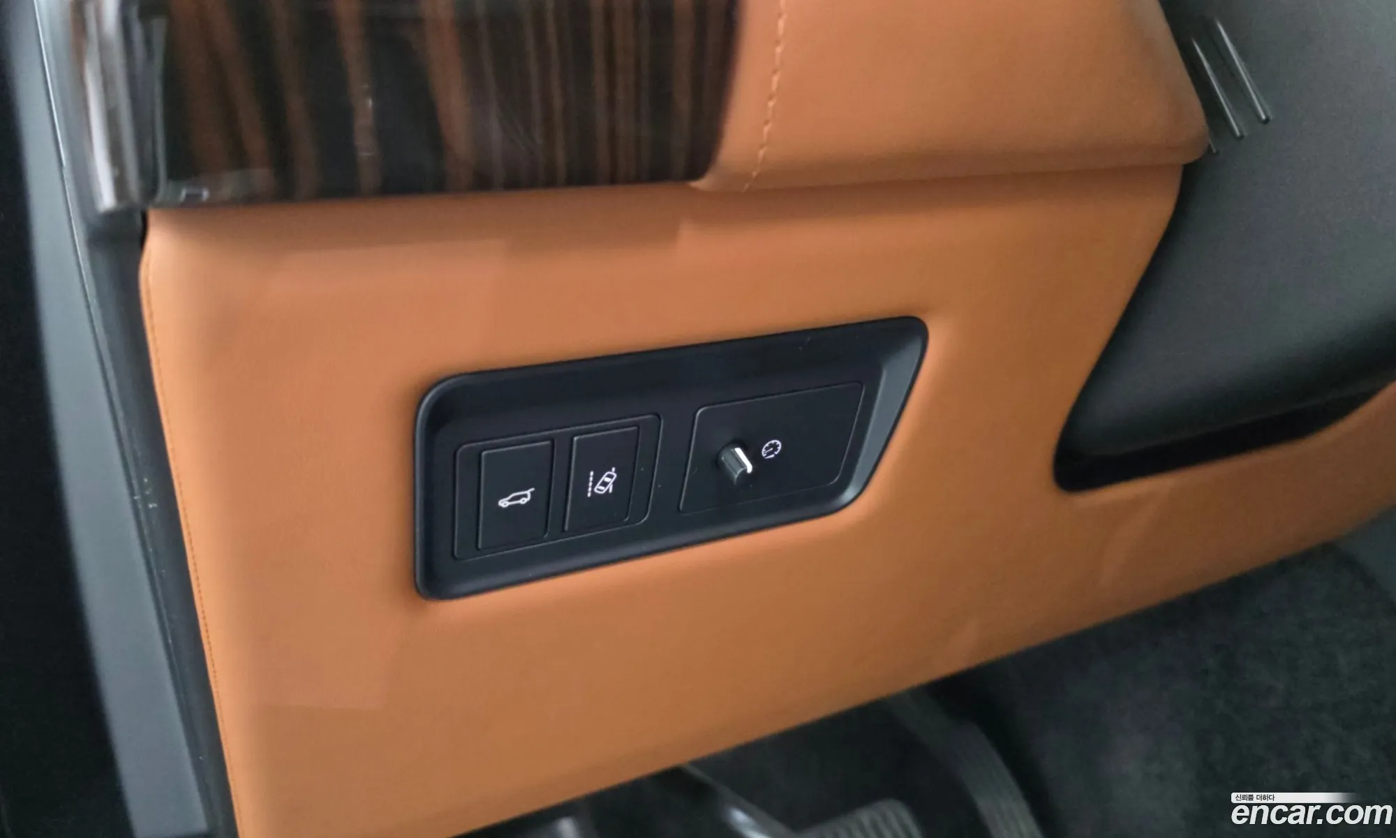 Land Rover Range Rover 2017 — 33