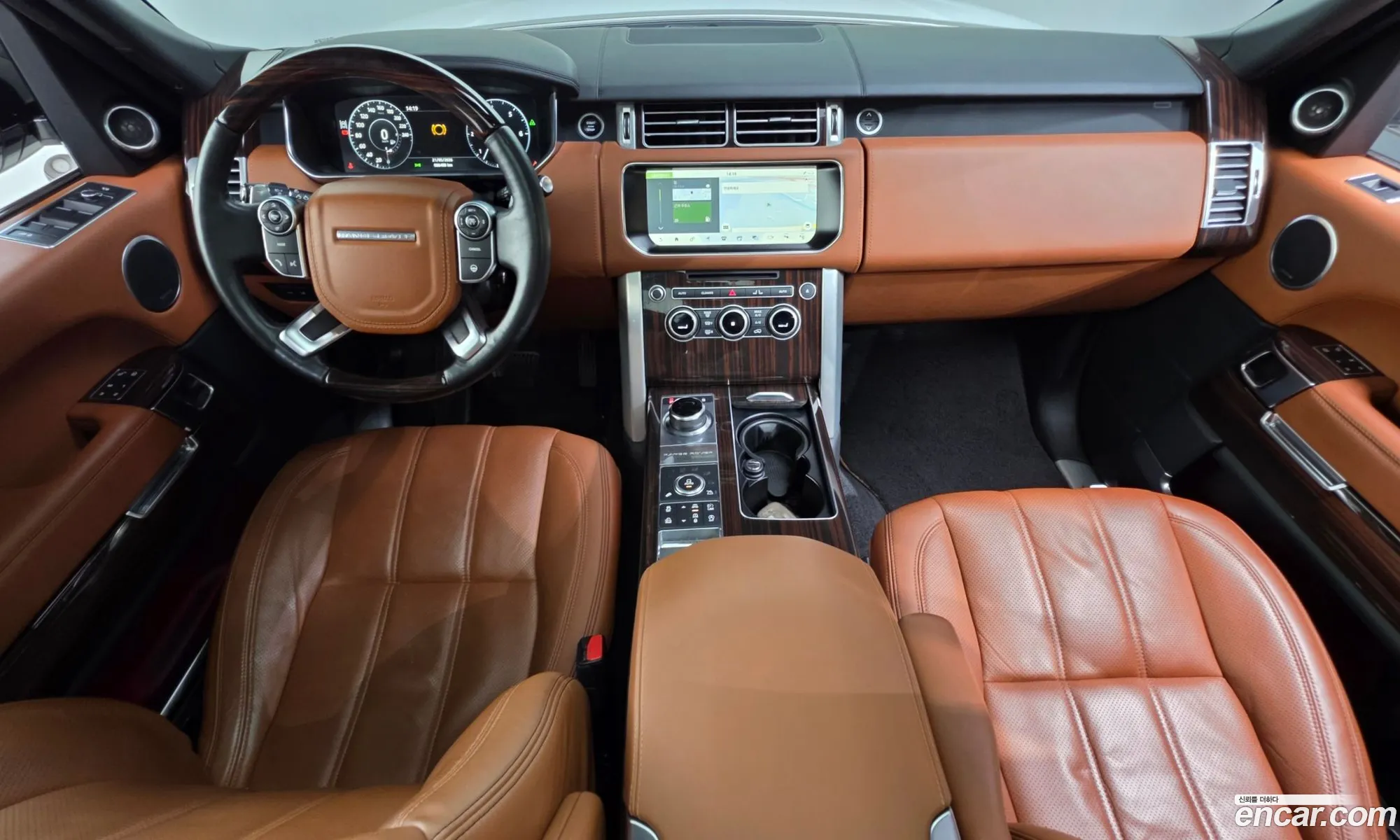 Land Rover Range Rover 2017 — 35
