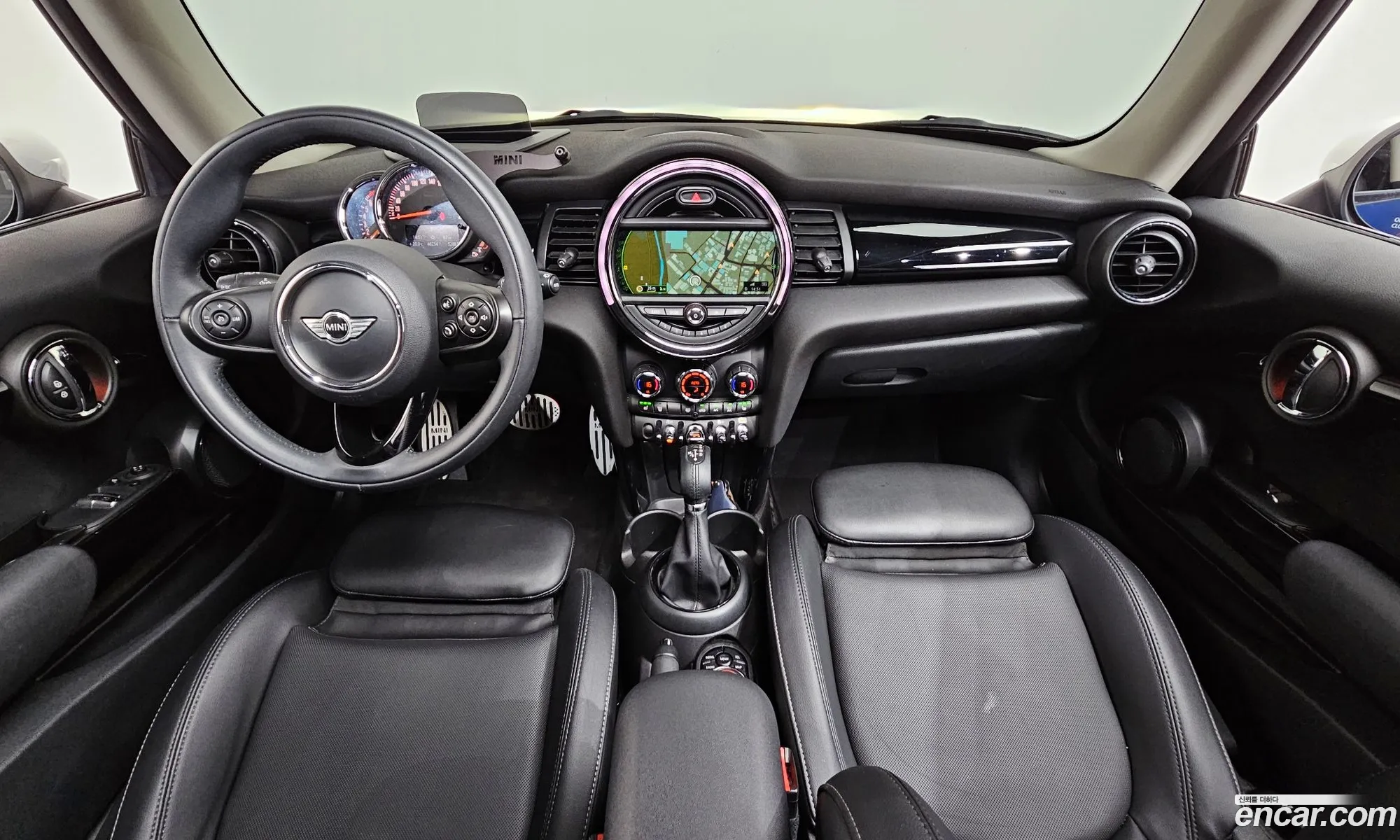 Mini Cooper 2017 WMWXP5102J2F93792 — 15