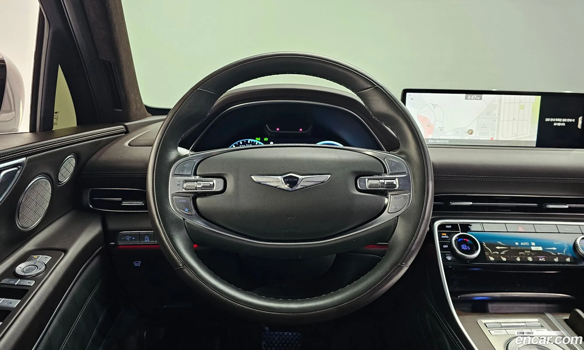 Genesis GV80 2021 KMTHB81DDMU062641 — 10