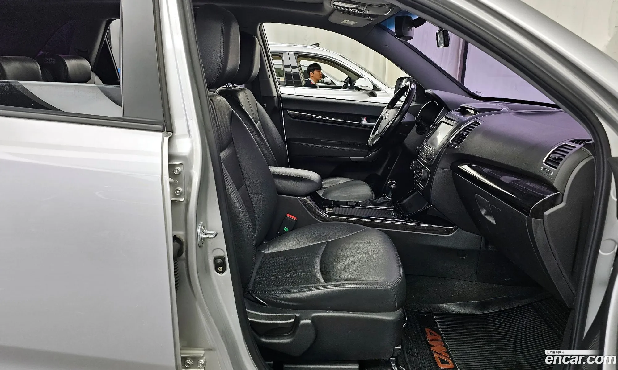 Kia Sorento R 2012 — 6