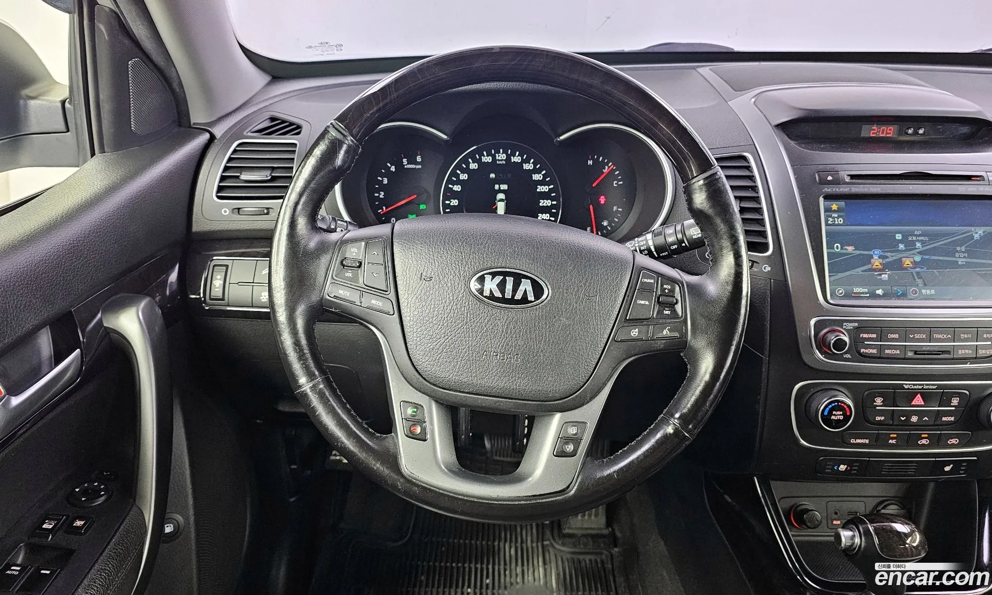 Kia Sorento R 2012 — 15