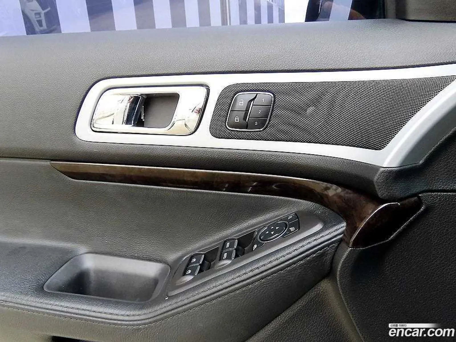 Ford Explorer 2014 — 13