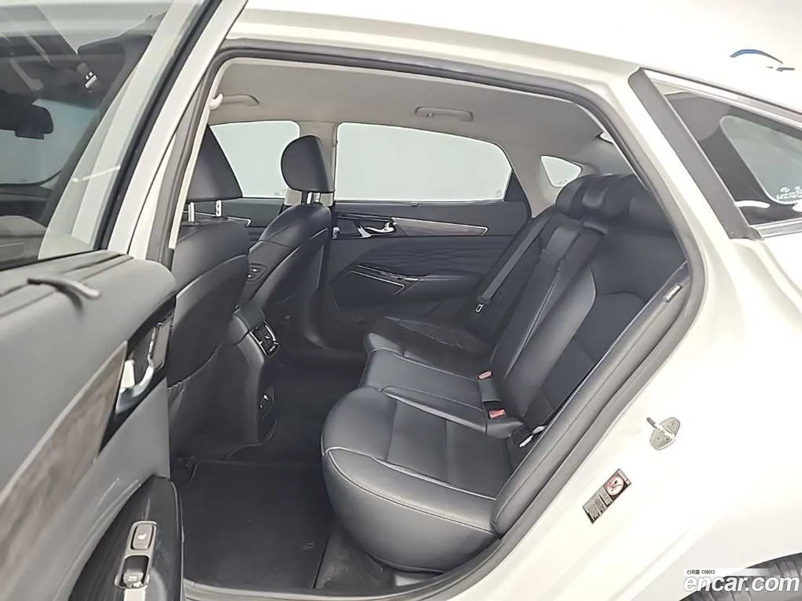 Kia K7 Premier 2020 — 18