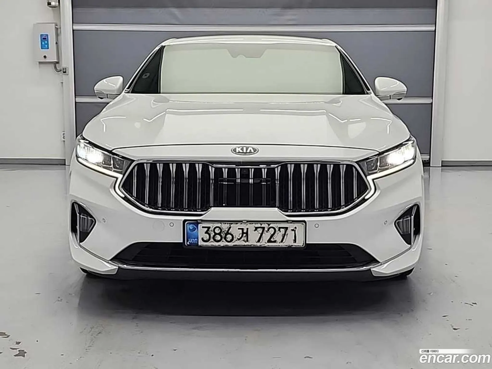 Kia K7 Premier 2020 — 19