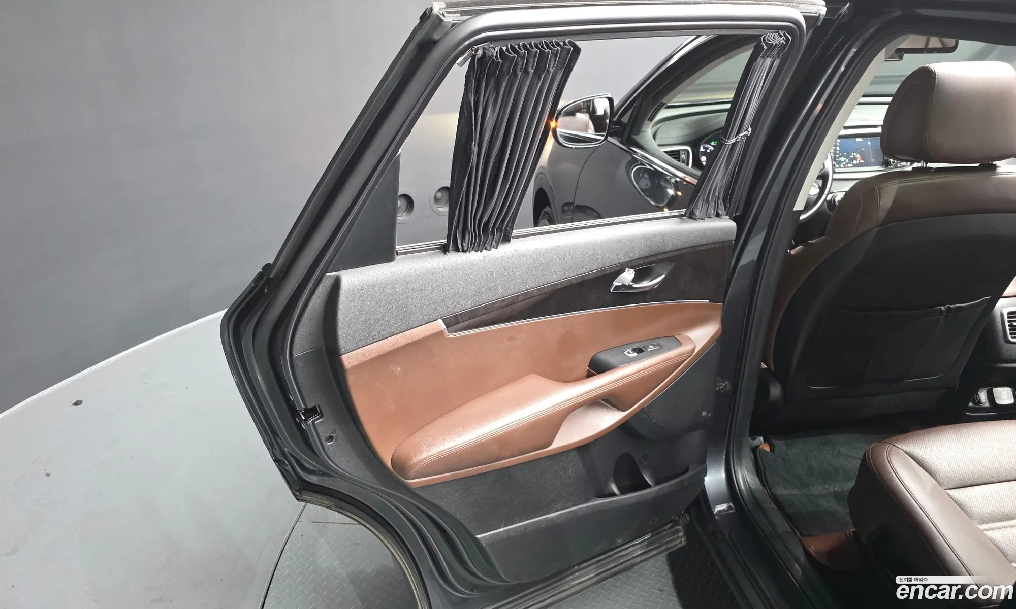 Kia Sorento 2016 KNAPH81ABGA221945 — 31