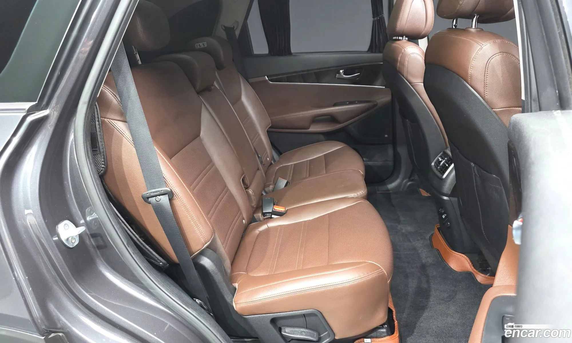 Kia Sorento 2016 KNAPH81ABGA221945 — 37