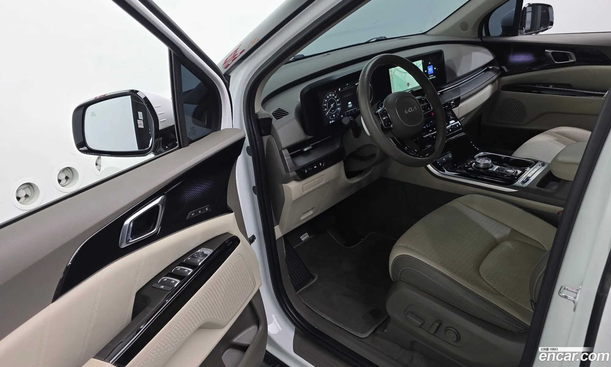 Kia Carnival 2023 KNANE81BBPS343566 — 19