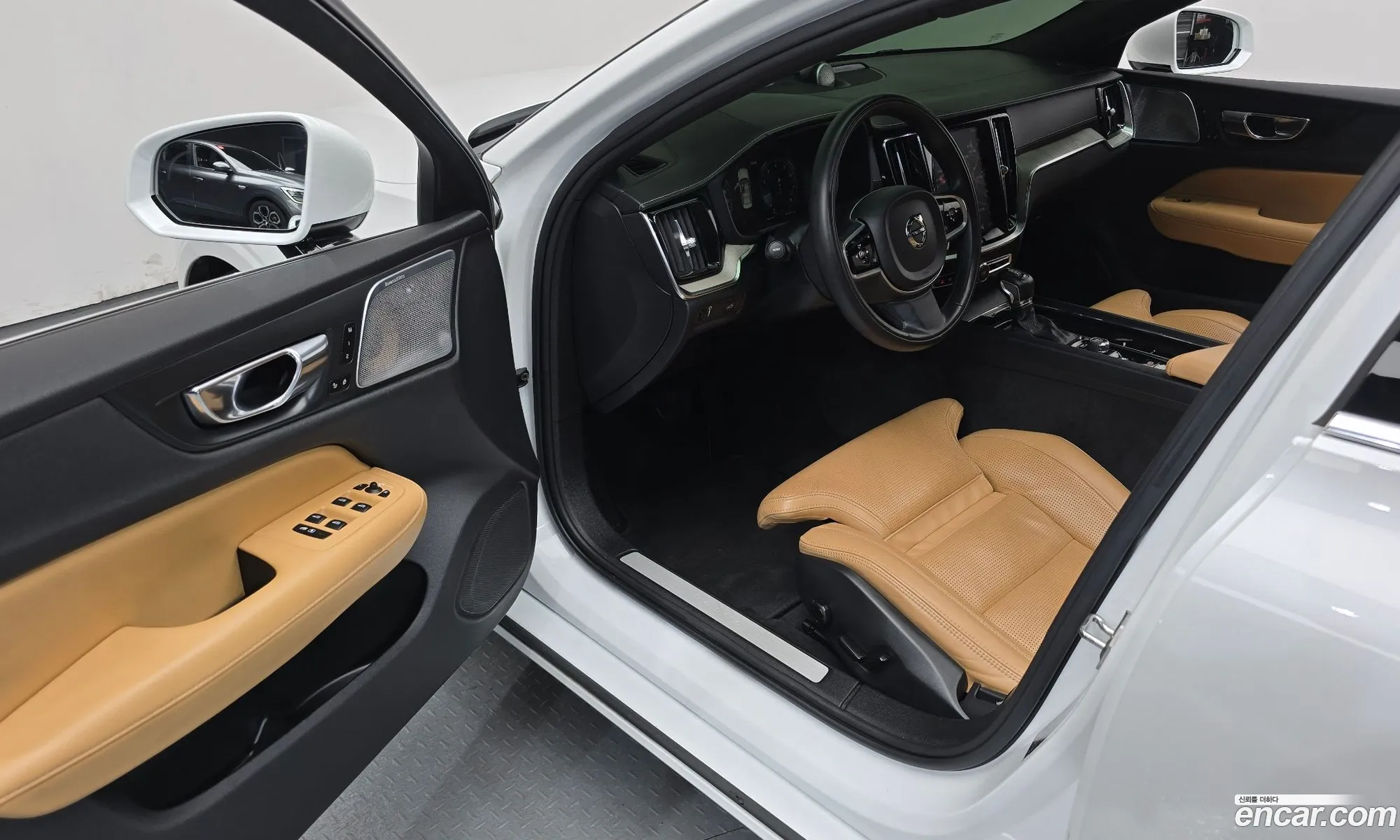Volvo S60 2019 7JRZS102DLG033478 — 10