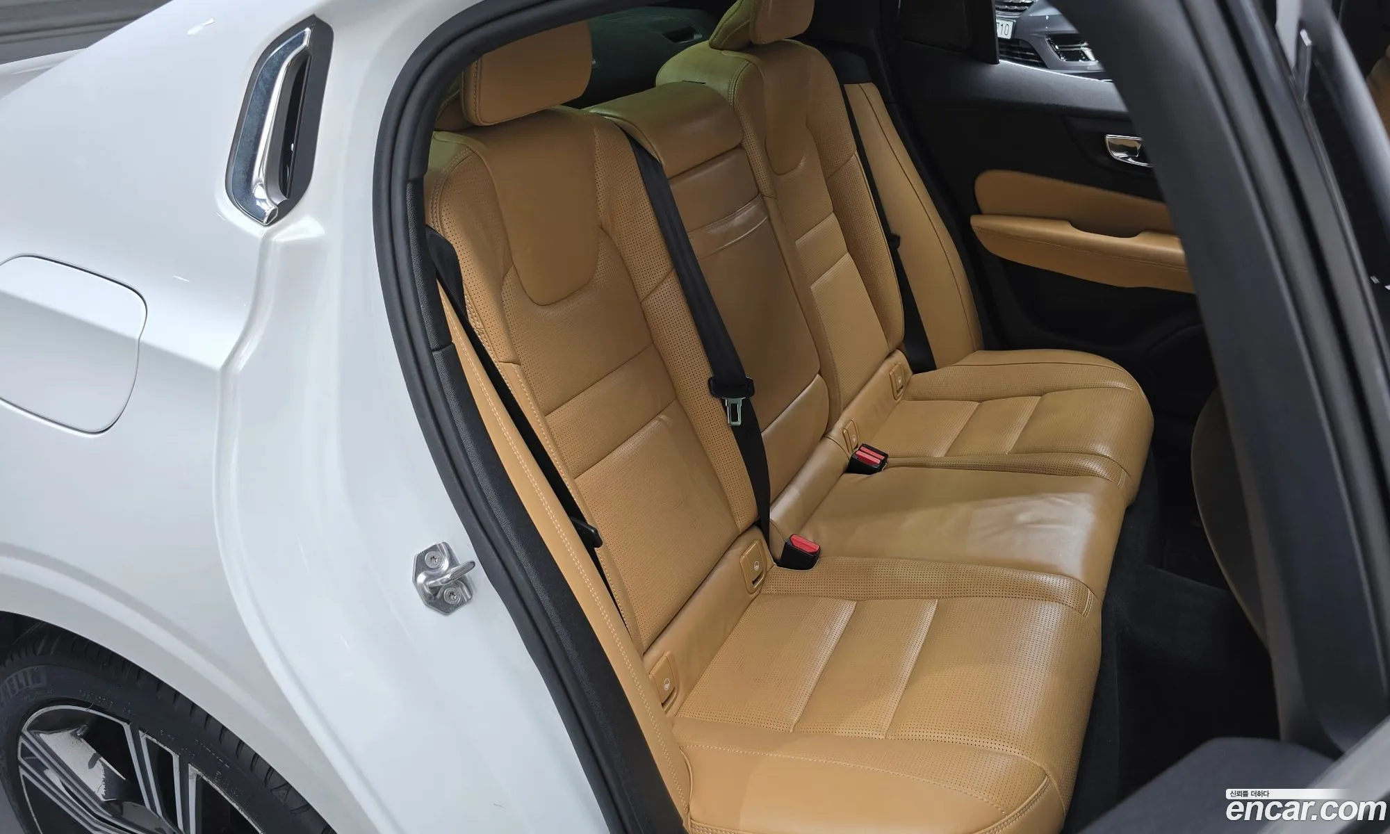 Volvo S60 2019 7JRZS102DLG033478 — 2