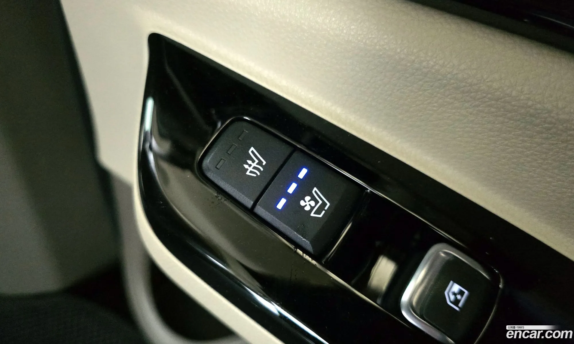 Kia Carnival 2021 KNANE813BMS095357 — 6
