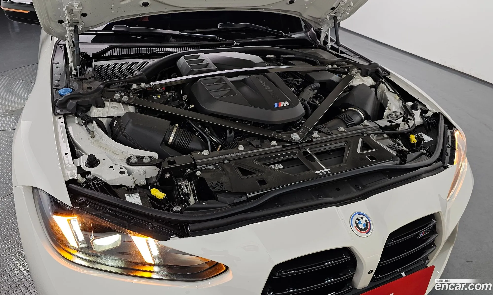 BMW M4 2024 — 29