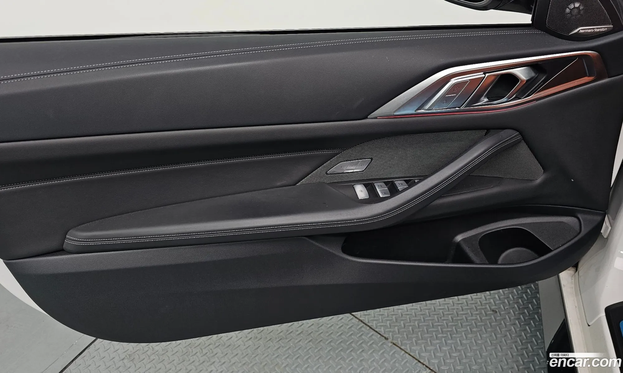 BMW M4 2024 — 12