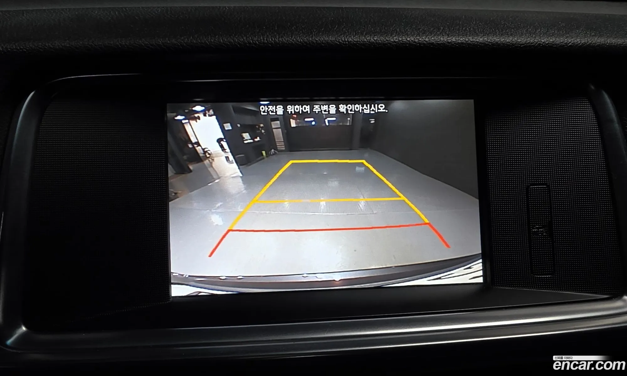 Kia K5 2016 KNAGX411BHA114003 — 3