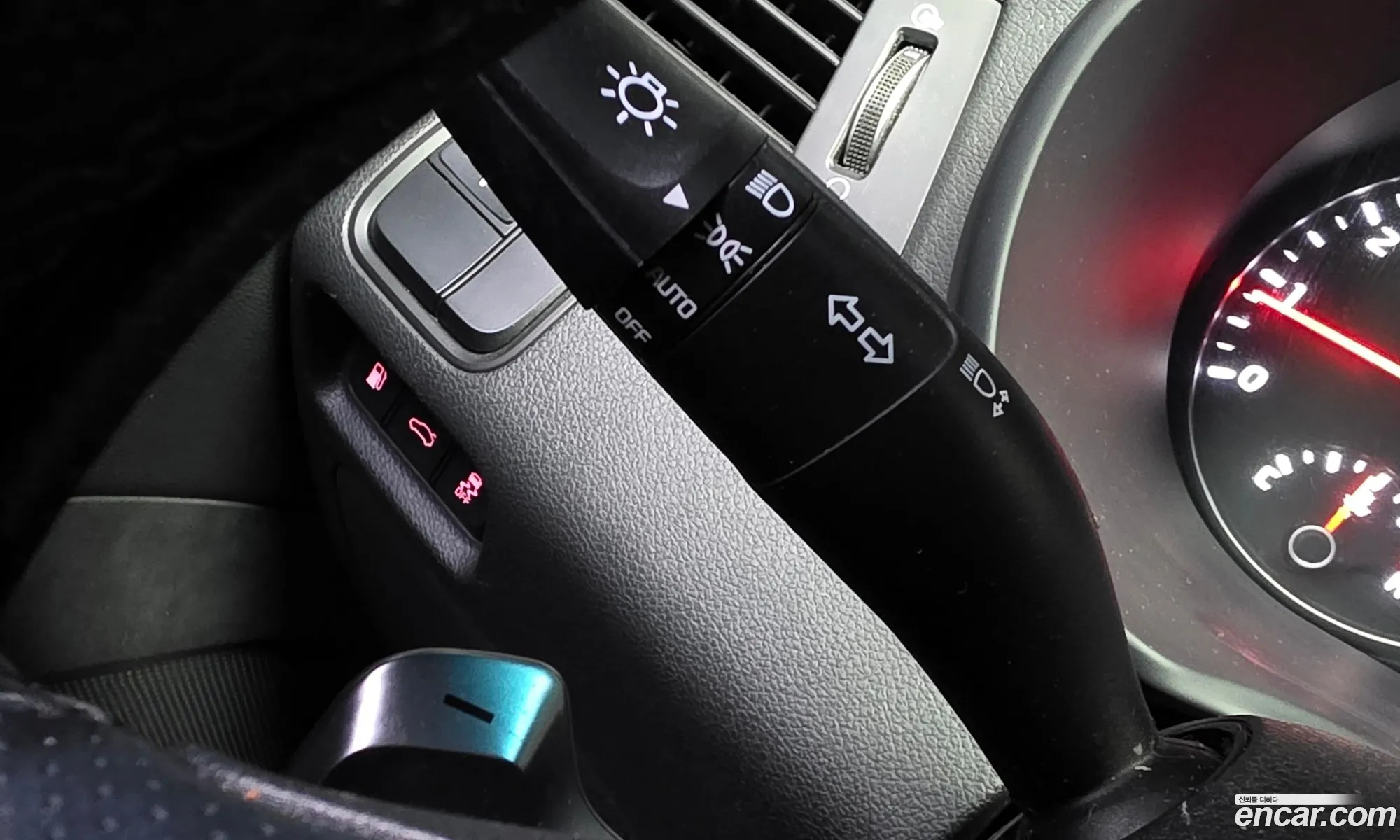 Kia K5 2016 KNAGX411BHA114003 — 18