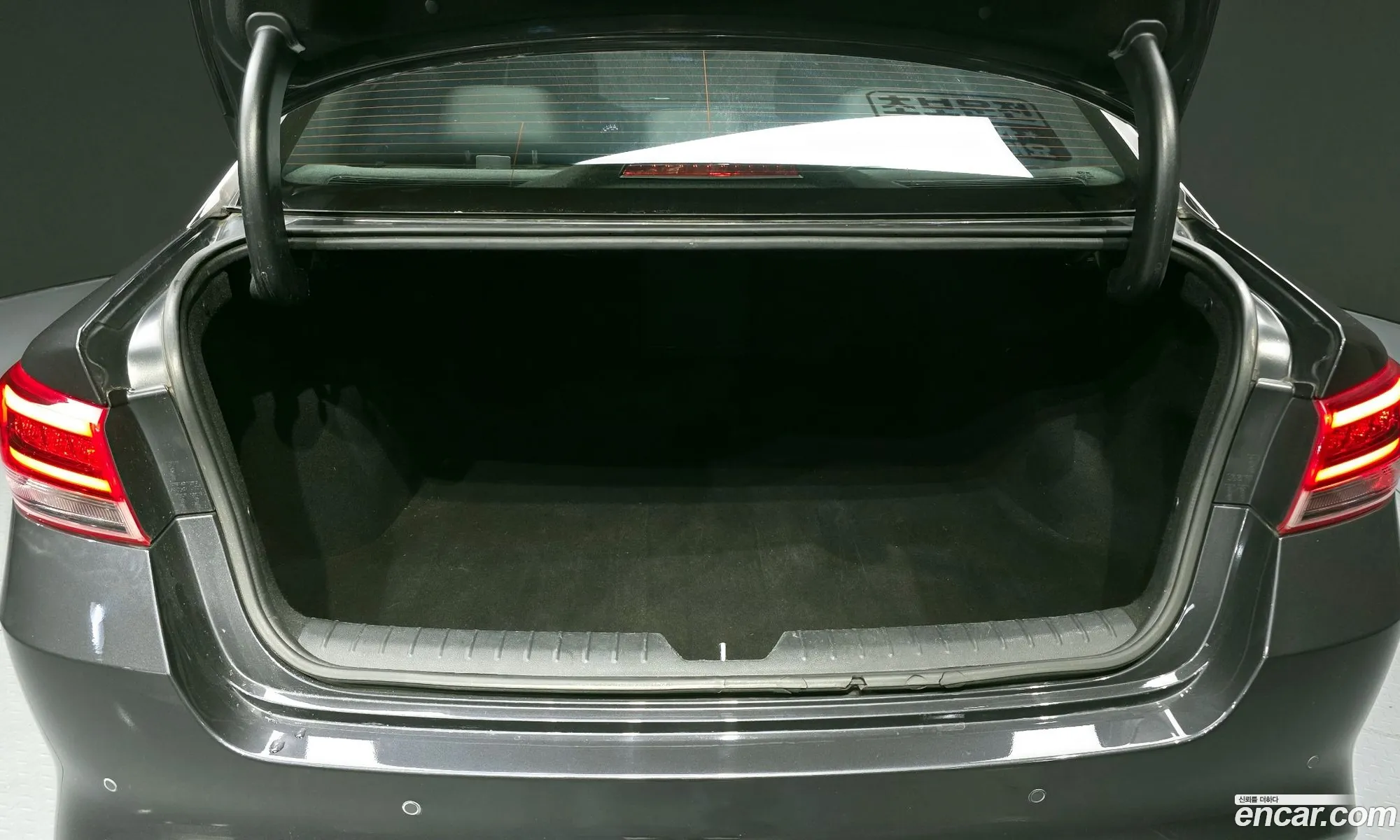 Kia K5 2016 KNAGX411BHA114003 — 15