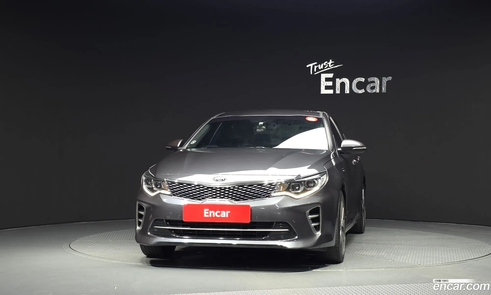 Kia K5 2016 KNAGX411BHA114003 — 10