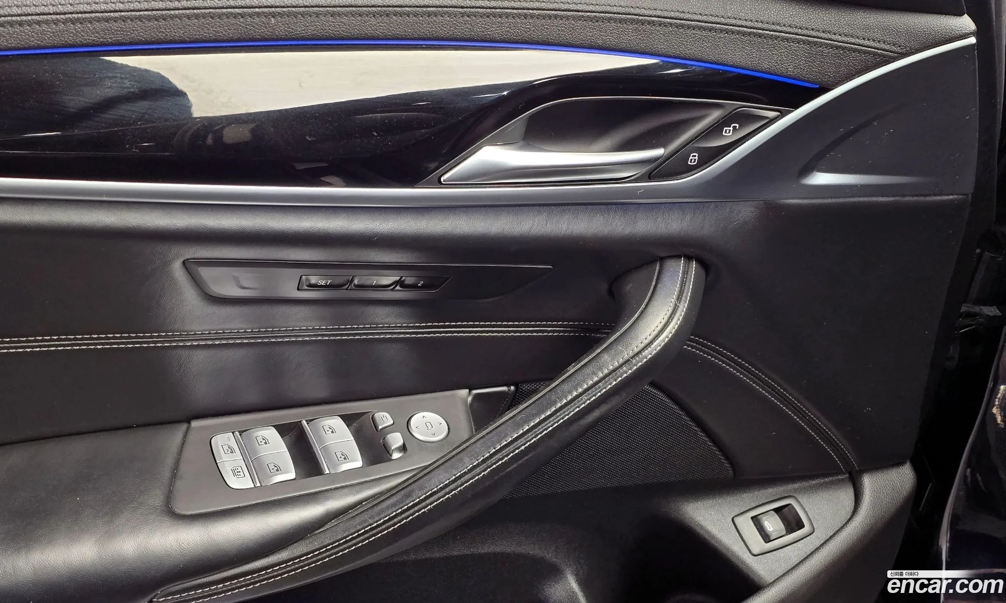 BMW 5 Series 2019 WBAJD9101KWW34006 — 3