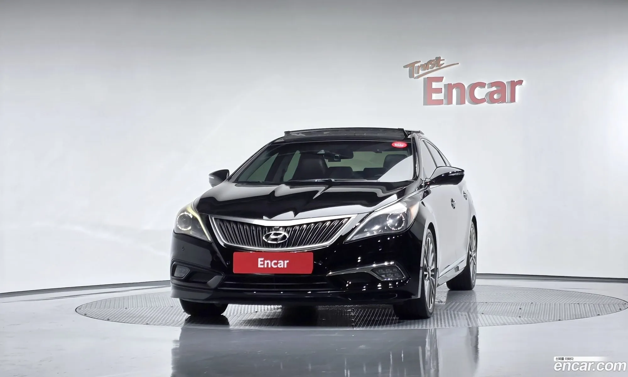 Hyundai Grandeur HG 2013 — 21