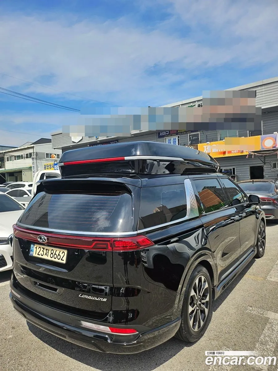 Kia Carnival 2021 — 19